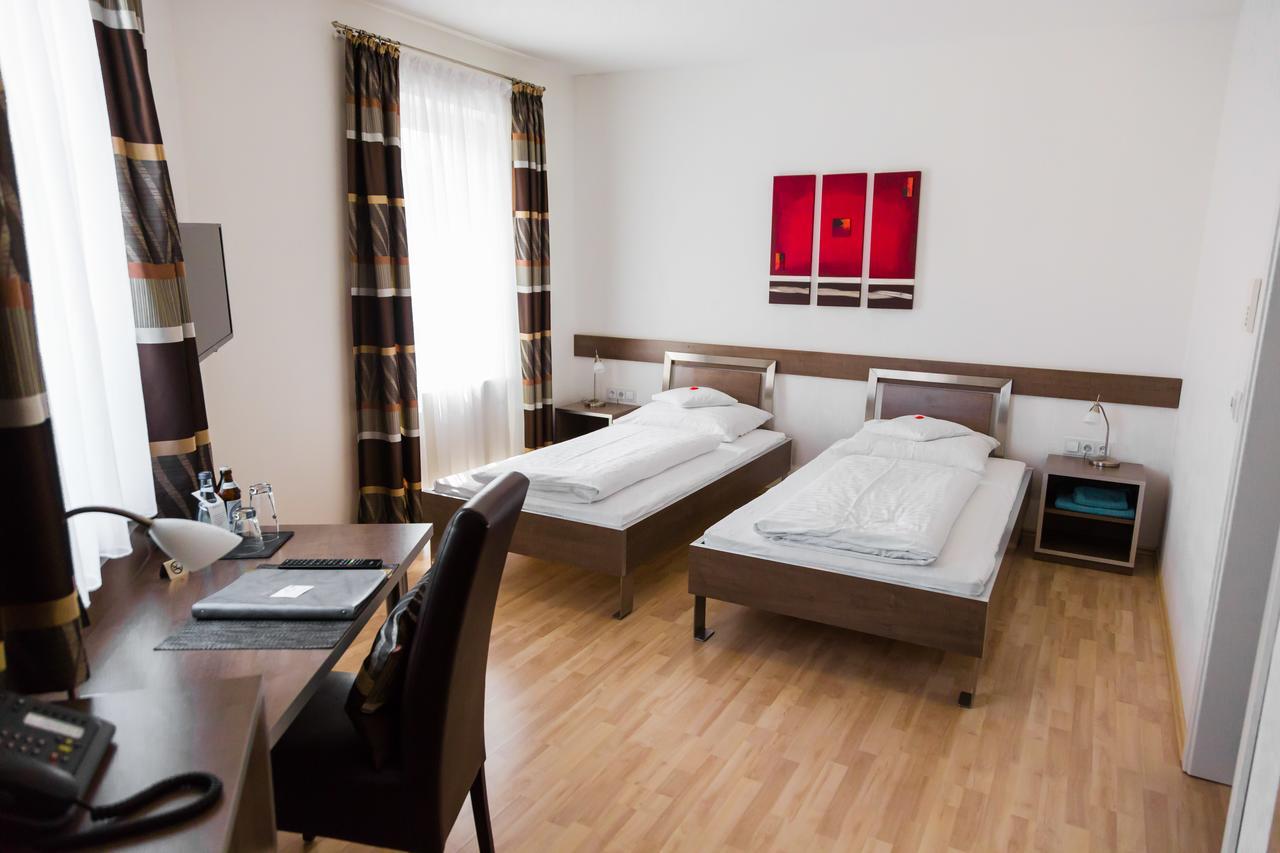 Aparthotel Othello Dingolfing Ngoại thất bức ảnh